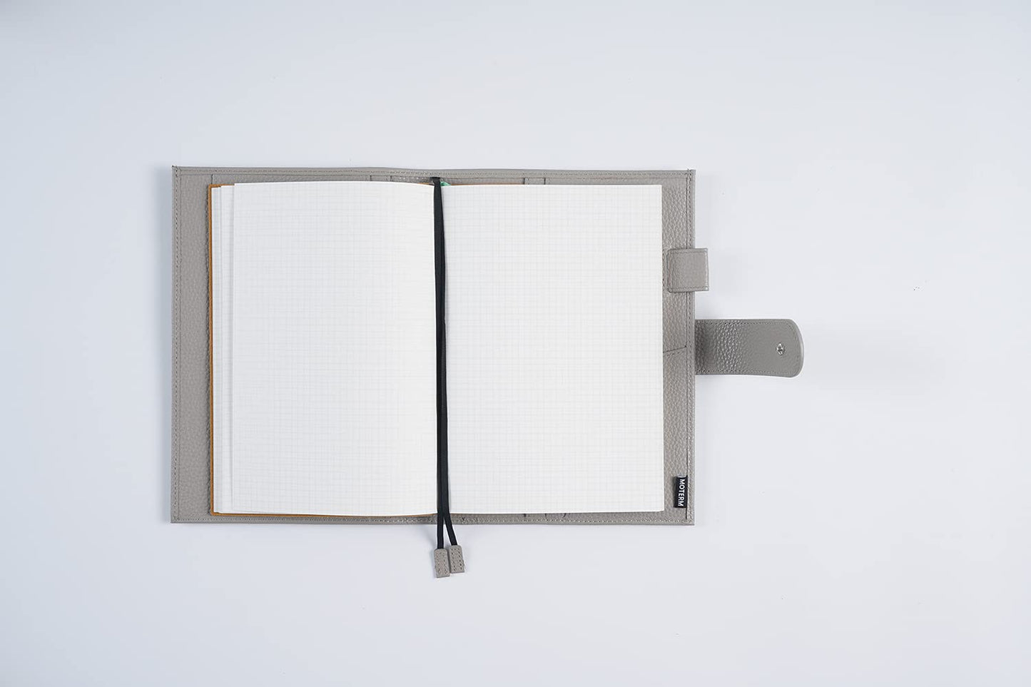 Moterm Leather Cover for A5 Notebooks - Fits Hobonichi Cousin, Stalogy and Midori MD Planners, with Pen Loop, Card Slots and Back Pocket (Pebbled-Gray)