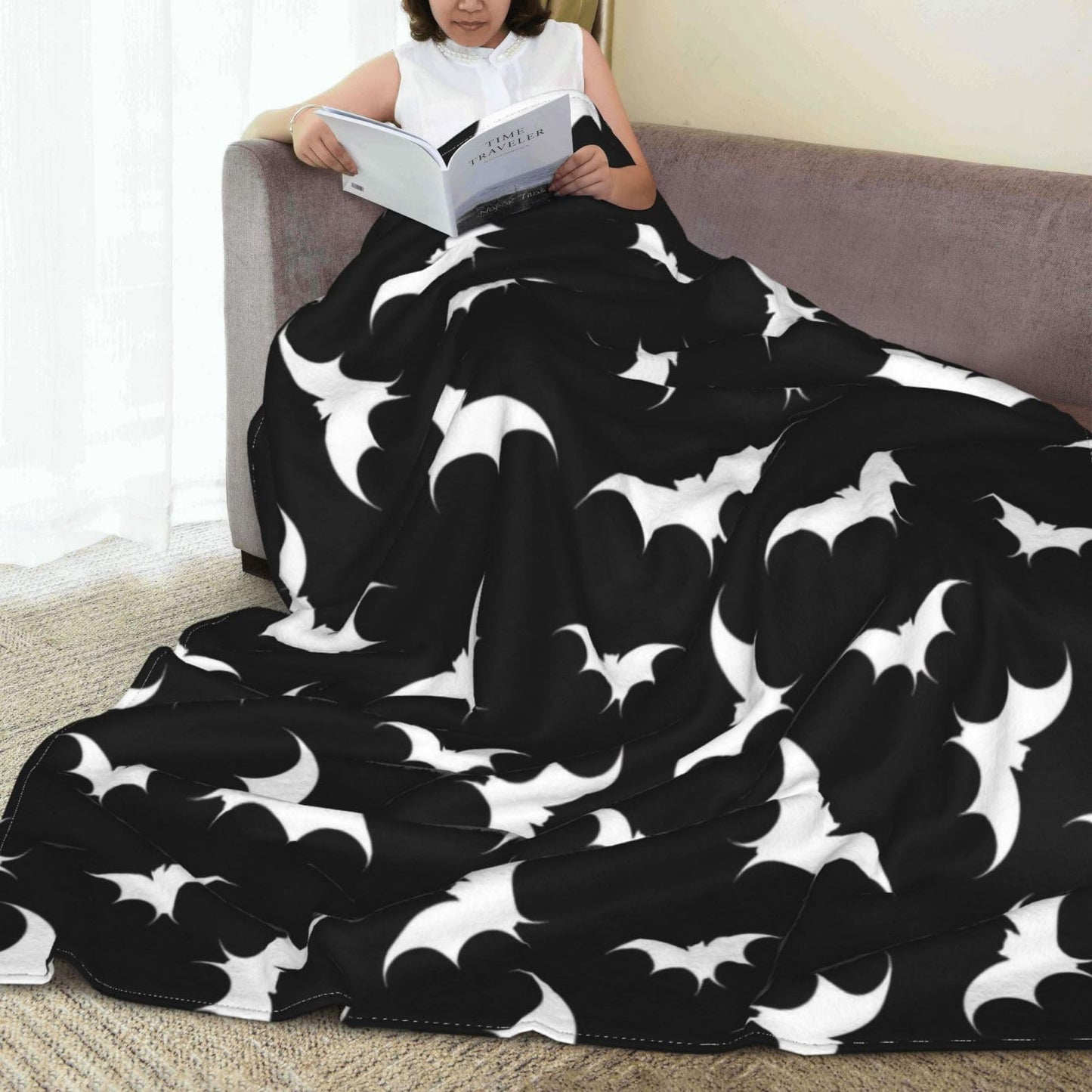 Gothic Bat Pattern Throw Blanket - Soft Flannel, Spooky Home Decor for Couch & Bed (50" x 60").