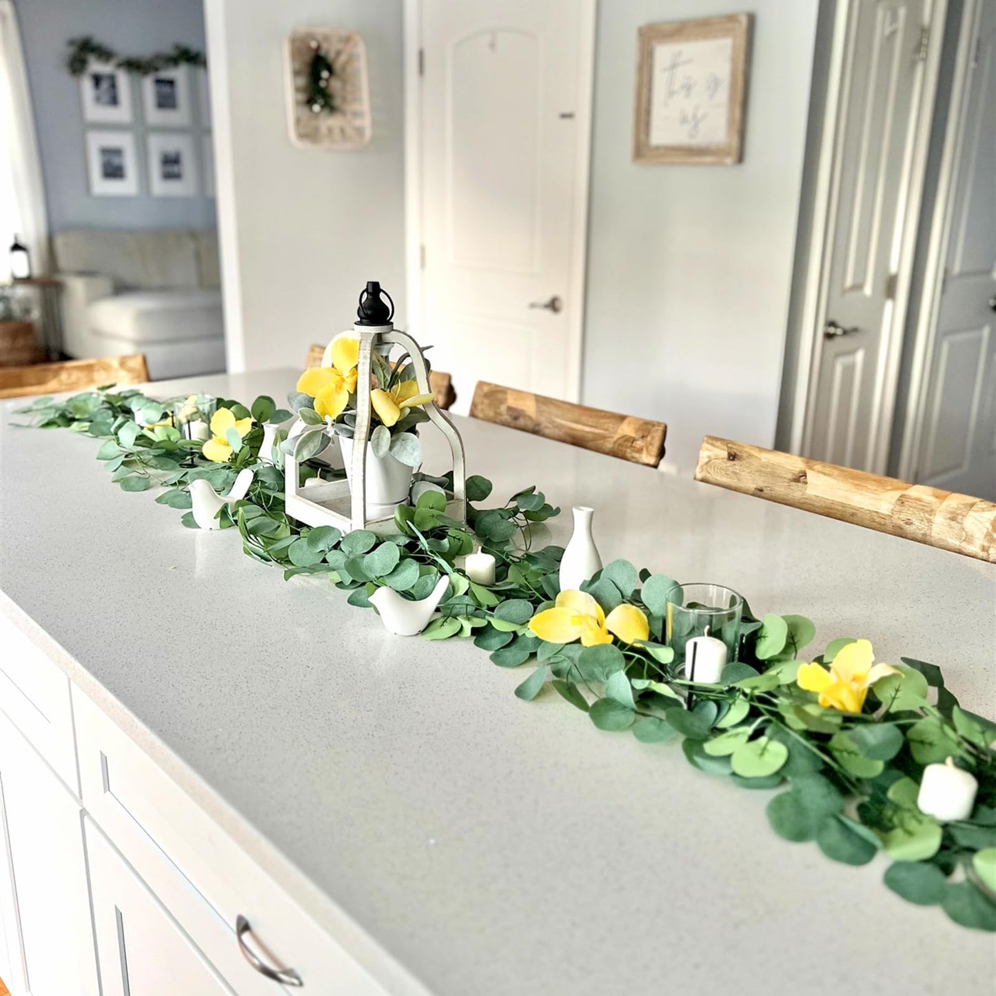 CQURE 14Pcs Eucalyptus Garland,Artificial Eucalyptus Leaves Table Greenery Garland Wreath Vines for Wedding Party Table Fireplace Bedroom Wall Room Decor