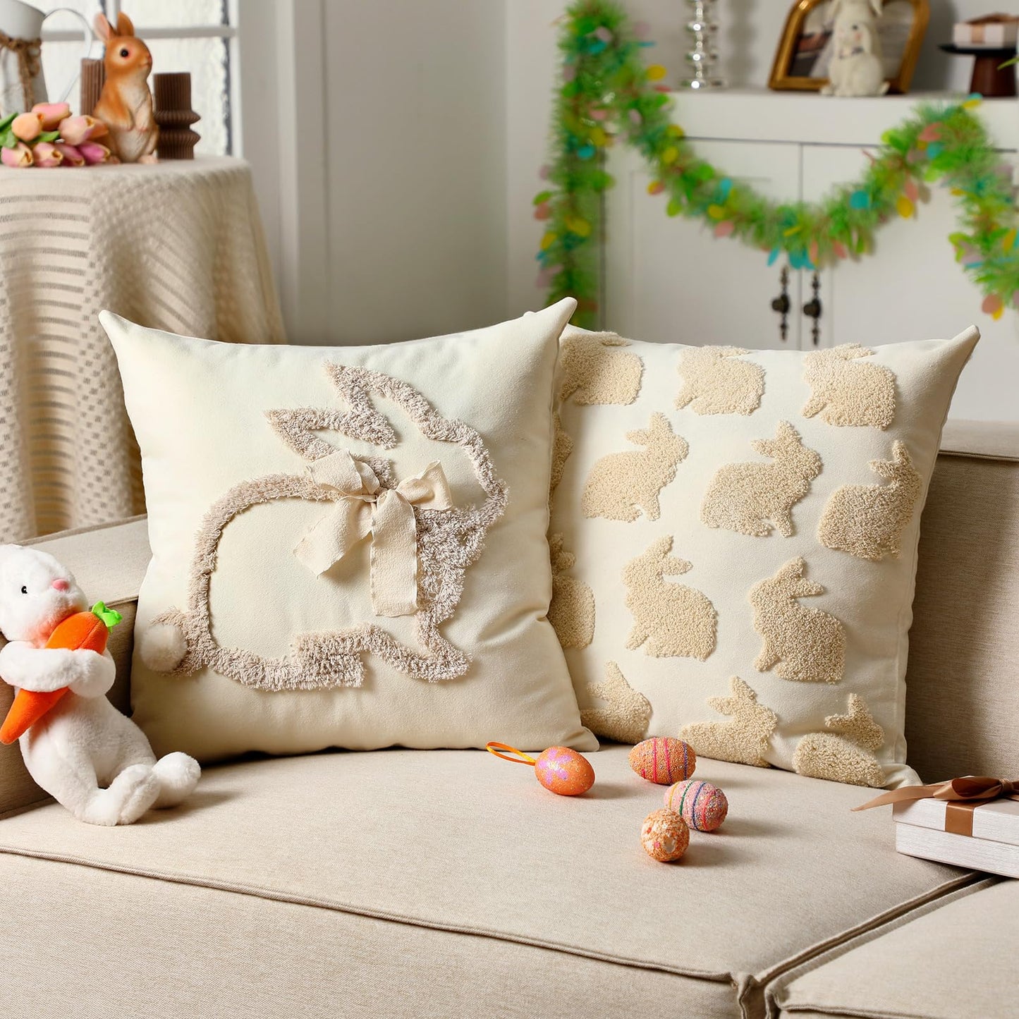 Moucuny 2 Pcs Halloween Decorations Pillow Covers 18x18 Embroidery Tufted Cute Ghost Throw Pillow Covers Halloween Embroidery Home Decoration Cotton White Pillowcases Decor for Couch Sofa Bed Bedroom