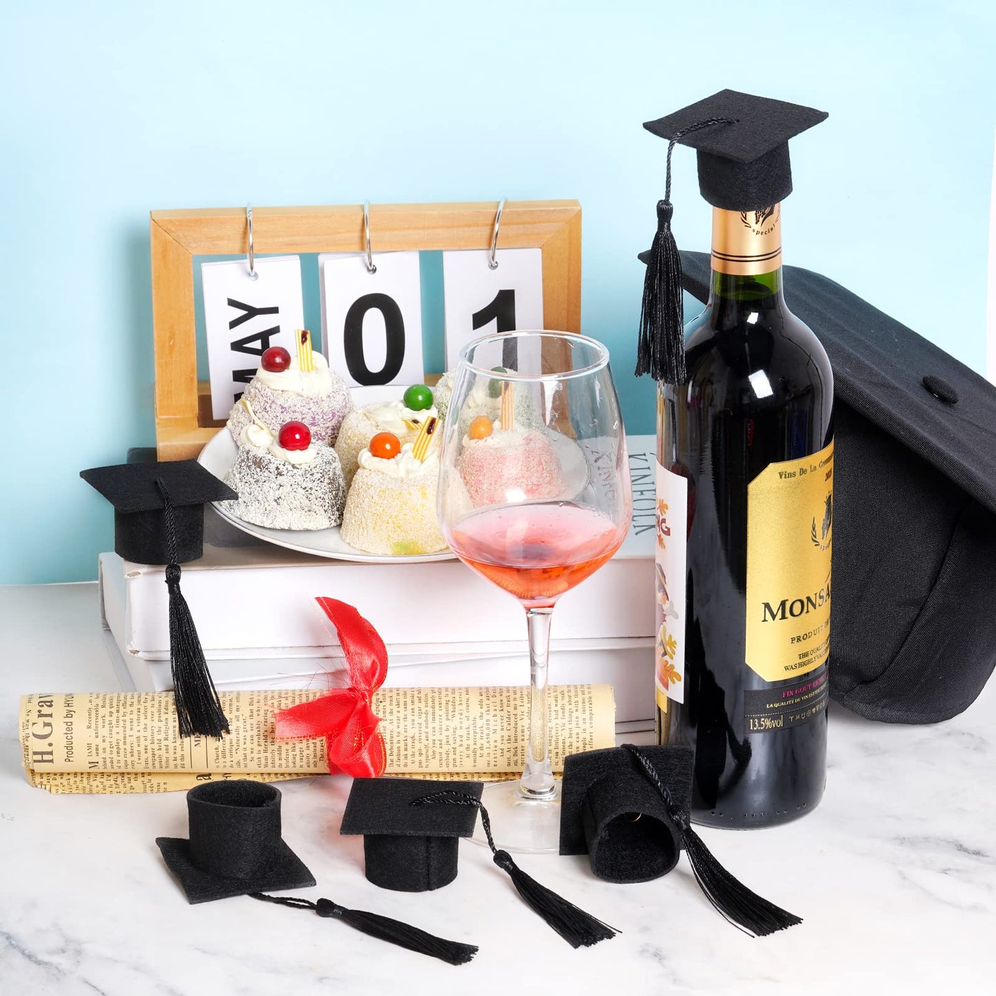 12pcs Mini Graduation Cap for Crafts Black Felt Graduation Hat Bottle Toppers with Tassels Mini Cap Decorations Bottle Toppers for Party Table Decoration (Black)