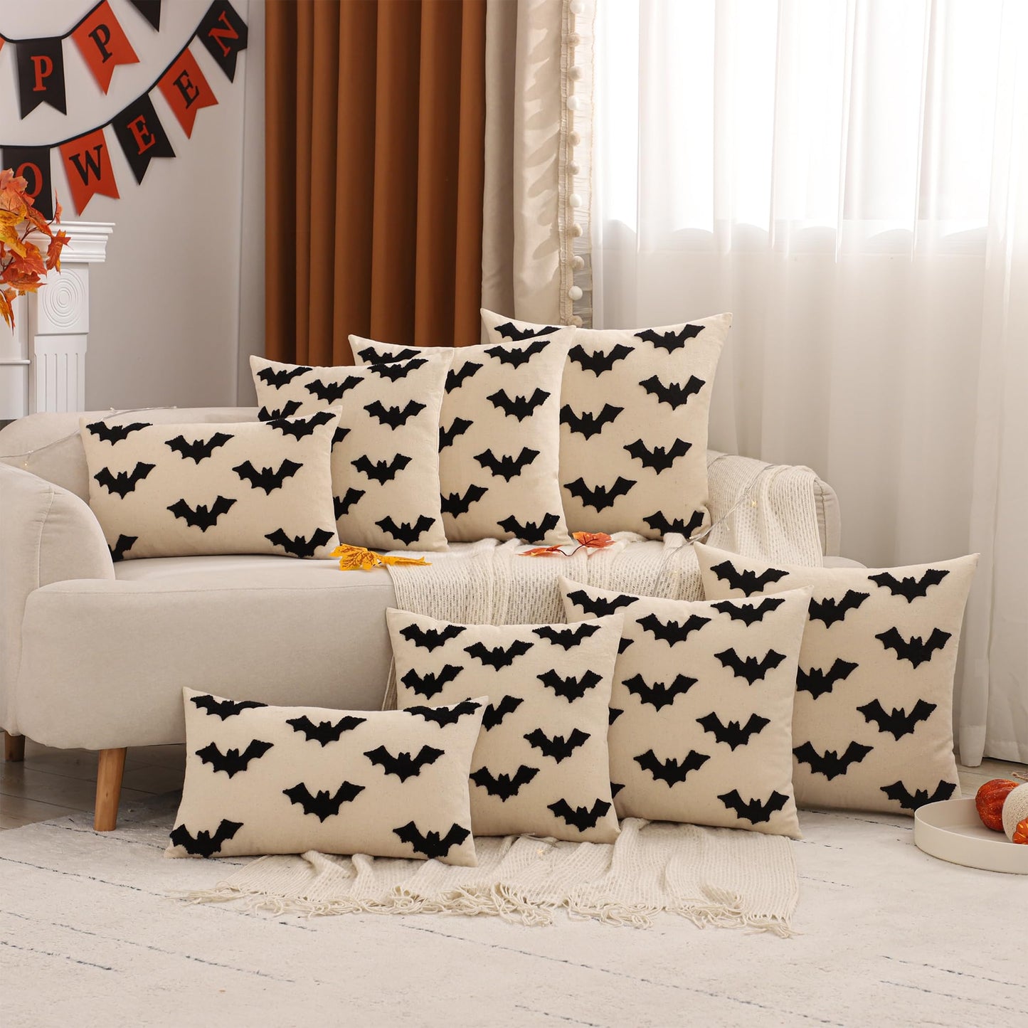 Tosleo Halloween Throw Pillow Covers 20x20 inch Set of 2 Black 3D Bats Embroidery Pillow Cases Thanksgiving Holiday Cushions Covers Home Party Fall Decor Pillowcases Cushion Covers for Sofa Bed Couch