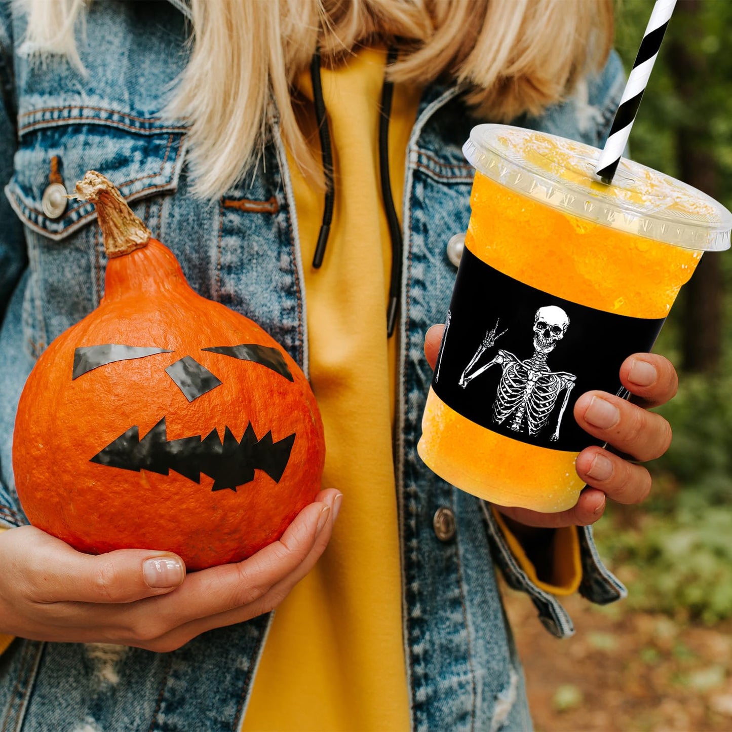 JarThenaAMCS 50Pcs Halloween Disposable Plastic Cups with Lids and Straws 12oz Funny Skeleton Cold Beverage Drinking Cups for Birthday Goth Party Supplies