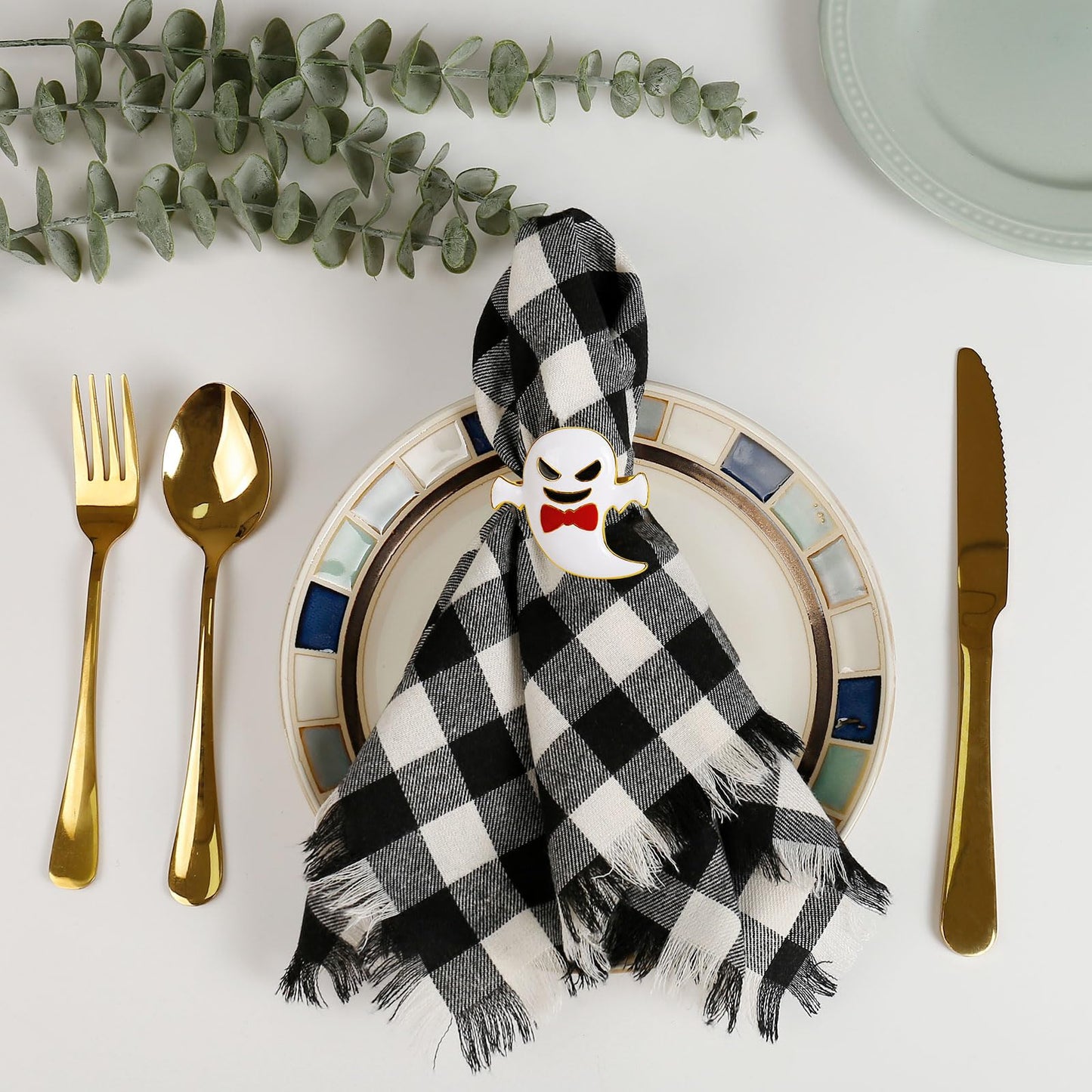 wonlex Buffalo Check Cloth Napkins Set of 6, 18 x 18 Inches Plaid Dinner Napkins, Reusable Washable Napkins for Halloween, Wedding, Parties, Festival, Cocktail (Black-White)