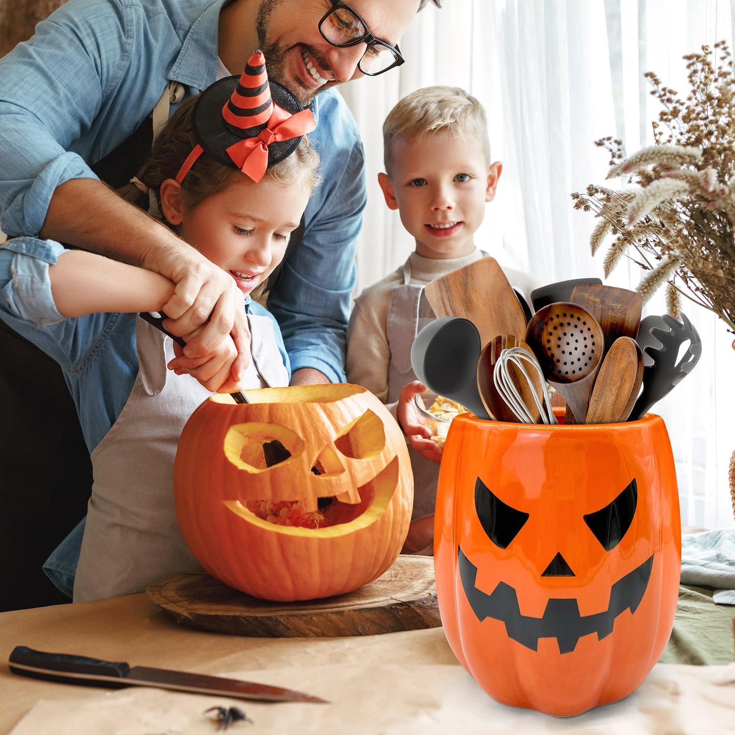 pinata Halloween Kitchen Decor Ceramic Pumpkin Utensil Holder, Cute Halloween Utensils Holder, Ceramic Utensils Crock for Rustic Farmhouse Indoor Kitchen Decorations(6.3 Inches)