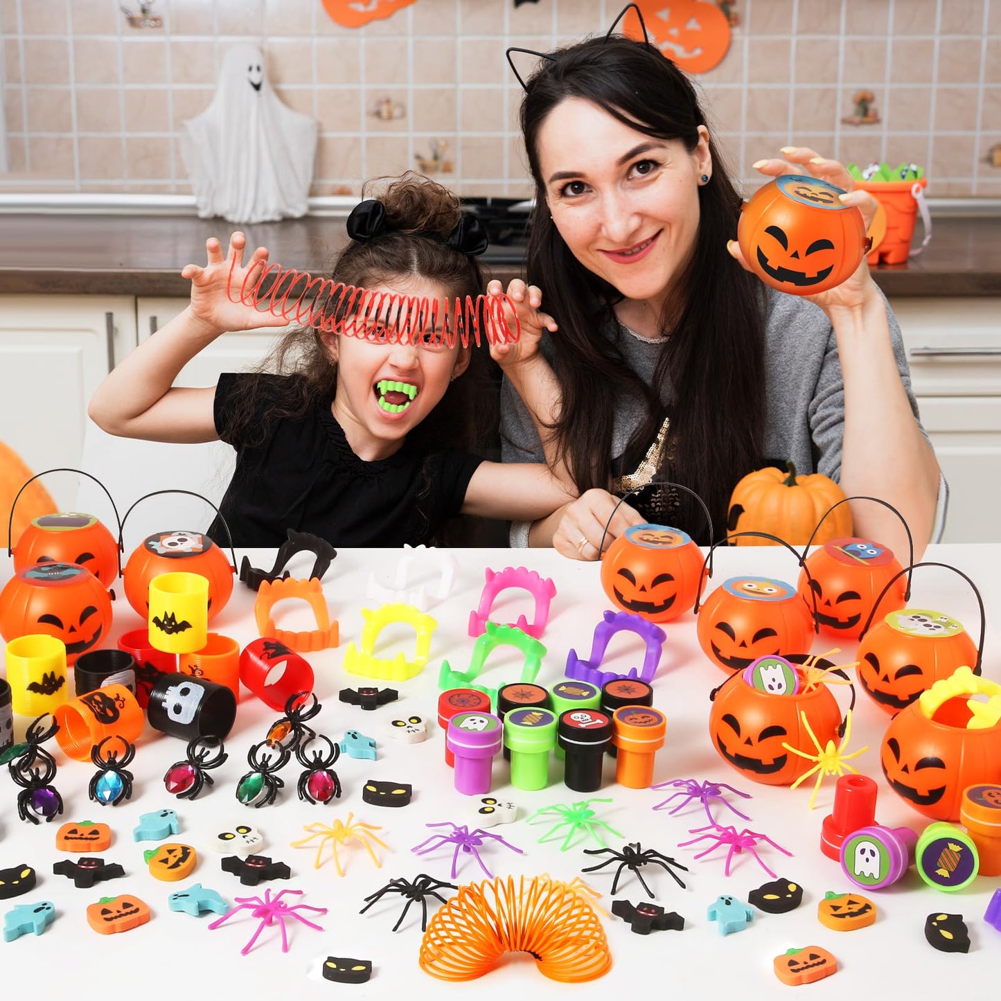 168PCS Halloween Party Favor for Kids, 24Pack Prefilled Halloween Pumpkins with Toys, Spider, Vampire Teeth, Spider Ring, Springs, Erases and Stamps for Trick or Treat, Halloween Goodies Bag Stuffers