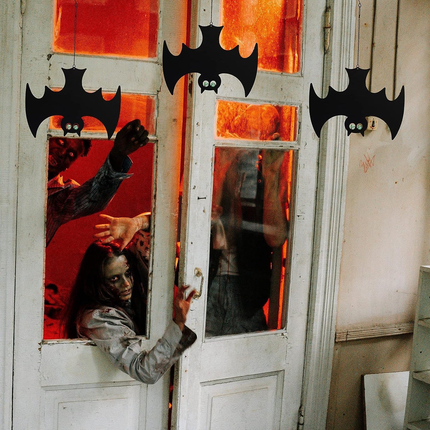 Manortang Bats Hanging Halloween Decorations with Glowing Eyes 3pcs Spooky Stylish Décor for Fun Halloween…