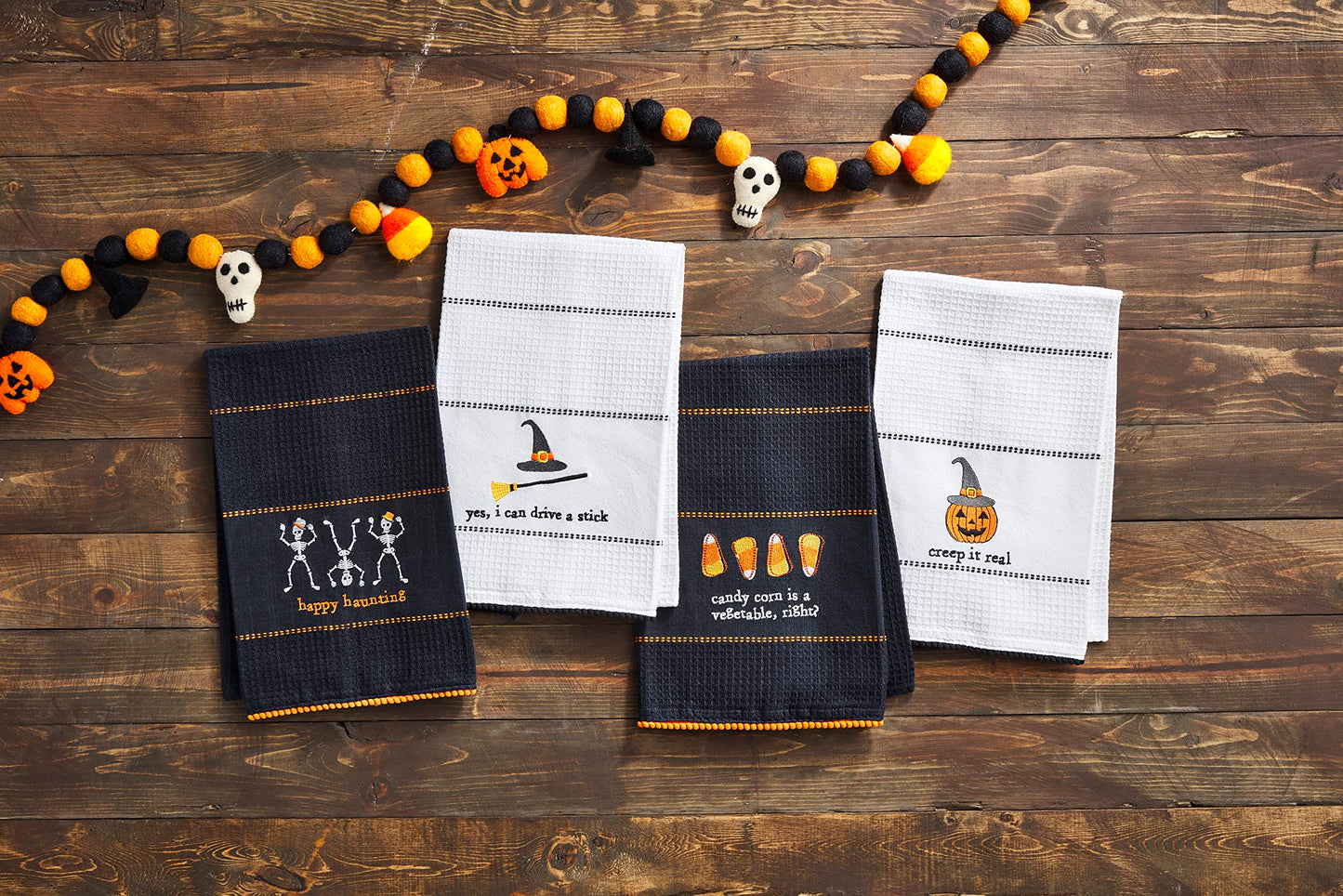 Mud Pie Halloween Towel, Drive Stick, 16 1/2" x 26"
