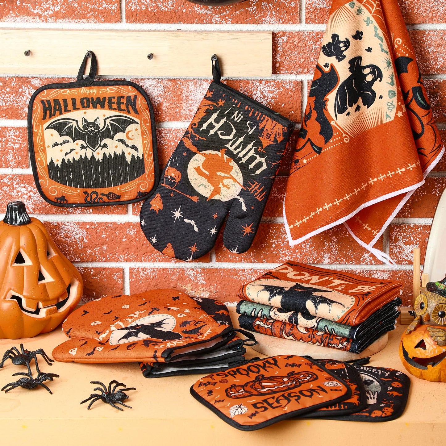 SiliFine 12 Pcs Oven Mitts and Kitchen Towel Sets 4 Dish Towels 4 Potholders 4 Vintage Resistant Glove for Cooking Baking Home Gifting(Gothic Witchy Ghost)