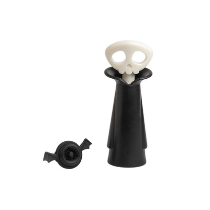 OTOTO Skull Wine Saver Pump and Stoppers - Halloween Gifts, Emo Accessories, Gothic Kitchen, Goth Gifts, Bat, Kitchen Gadgets - (Spookelier)