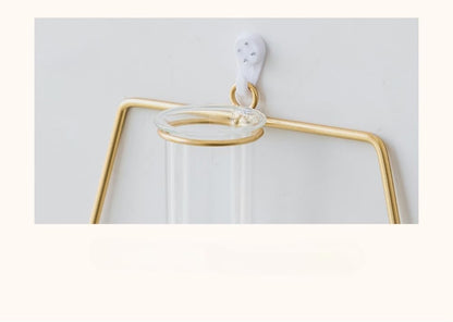 yaocoral 2 Pack Nordic Wall Vase Hanging Geometric Gold Flower Vase Wall Mount Metal Frame Vases Hydroponic Glass Bud Vase Decor for Home Wedding Farmhouse