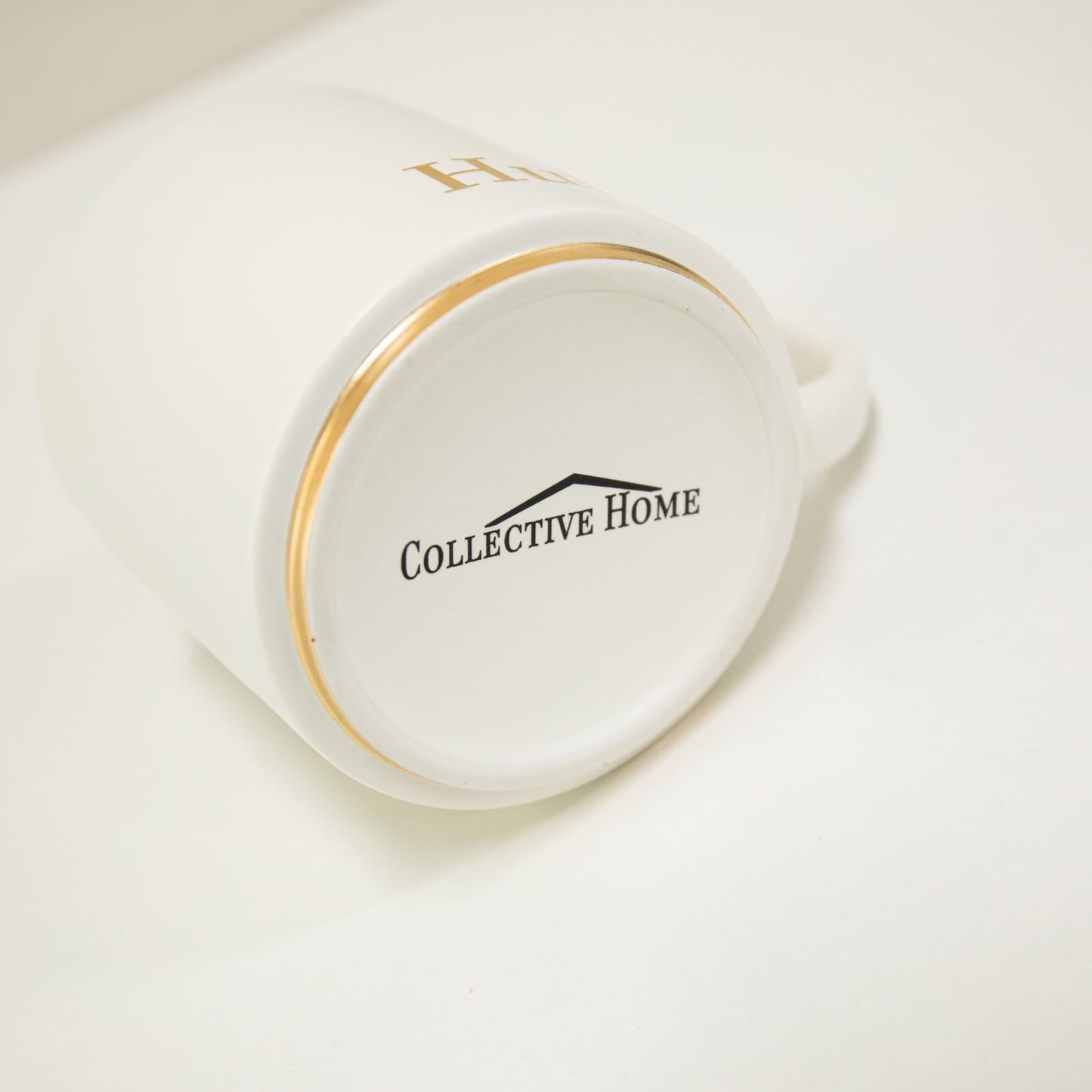 COLLECTIVE HOME Mr. & Mrs. Ceramic Mug Set - 15oz Luxury Wedding Gift for Couples, Elegant 2-Piece Coffee Cups for Newlyweds, Anniversary & Engagement Gift Box Set (MR & MRS)