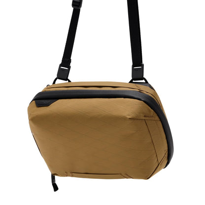 Peak Design Tech Pouch, Coyote, Electronics Organizer for Travel or Everyday Carry, Origami-Style Storage, Cable Pass-Through, Weatherproof, Gear Carry Bag for Men and Women