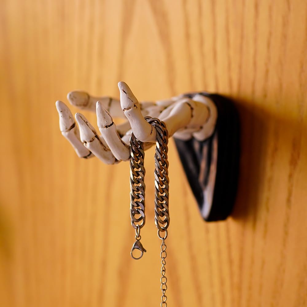 JARPSIRY Halloween Skeleton Hand Ring Holder Wall Mounted Key Holder Organizer Multifunctional Wall Hooks for Hanging Keys Jewelry Bracelet Gothic Home Decor for Entryway Bedroom