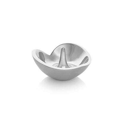Nambé Heart Ring Holder – Sculptural Alloy Jewelry Dish with Vertical Post for Rings – Decorative 4.25” x 4.25” Heart-Shaped Trinket Bowl & Jewelry Organizer for Dresser, Vanity & Keepsake Display