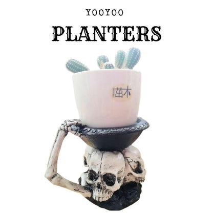 Halloween Skull Candle Holder, Skeleton Creepy Candelabra for Candlesticks Spooky Gothic Candlestick Holders Single Wick Candle Pedestal Retro Human Skull Head Tea Light Holders Skull Votive Holder