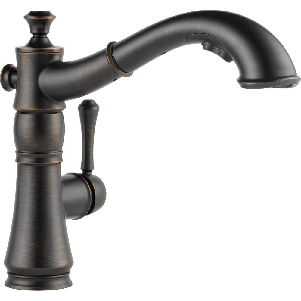 Delta Faucet Cassidy Pull Out Kitchen Faucet, Polished Nickel Kitchen Sink Faucet, Kitchen Faucet with Pull Out Sprayer, Magnetic Docking Spray Head, Polished Nickel 4197-PN-DST