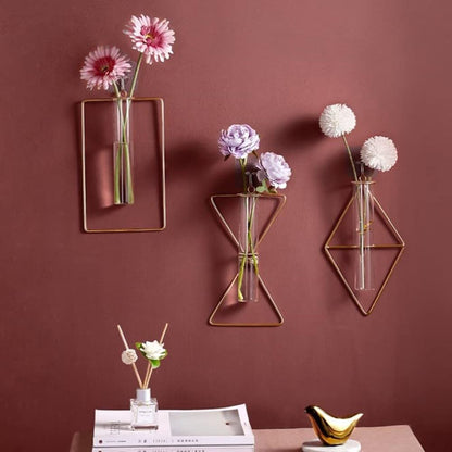 2 Pack Nordic Wall Vase,Gold Geometric Vase Hanging Hydroponic Planter,Wall-Mounted Metal Glass Tube Bud Vase Decorative for Centerpieces Wedding Home Decor(Gold 5)