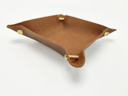 WOBACWVO Leather Valet Tray Entryway Catchcall Tray Nightstand Organizer Storage for Wallets Watches Keys Holder Dish Bowl Coins Office Desk Accessory (Cinnamon-Crazy Horse Leather).