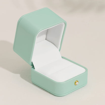 Oirlv Gorgeous Mint Green Ring Box Leather Engagement Ring Case Jewelry Gift Box for Wedding Proposal Velvet Interior