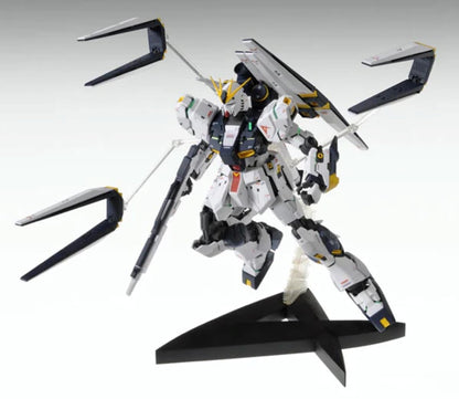 Bandai Hobby Nu Gundam Version Ka "Char's Counterattack" 1/100 - Master Grade