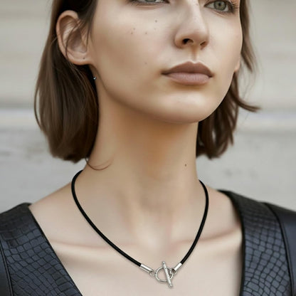 Leporem Handmade 4mm Black Cowhide Cord Necklace Unisex Minimalist Jewelry Base for Charms with Stainless Steel Toggle Clasp (18 Inch)