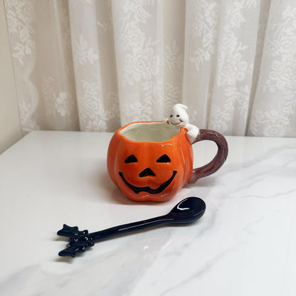 Minigift Ceramic Tea Cup and Saucer Set ，6oz 3D Hand-painted Pumpkin and White Ghost Coffee Mug ，Halloween Home Decoration，Gift