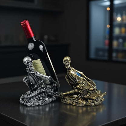 PDNPDN Gothic Skull Decorated Wine Bottle Rack, Halloween countertop Small Wine Rack, Room Emotional Decoration (Bronze)