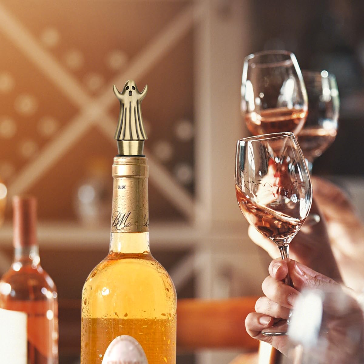 MR.BARWARE Ghost Wine Stopper – Spooky Gift for Men Women, Bronze Ghost-Shaped Bar Accessory with Gift Bag, Perfect for Halloween Birthday Fathers Day Christmas