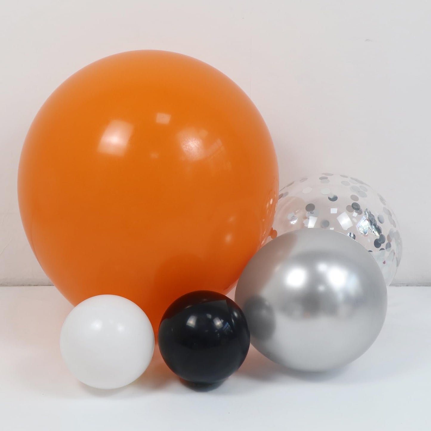 Orange and Black Balloons Arch Kit 164pcs Orange Black White and Chrome Silver Confetti Balloons for Baby Shower Graduation Halloween Fall Themed Birthday Party Decorations