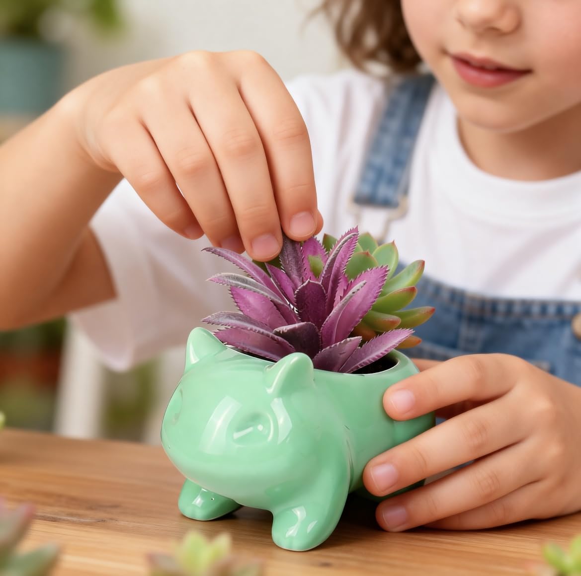 Pinsjar Cartoon Ceramic Flowerpot Glazed Pottery Succulent Pot Cute Planter Ceramic Art Vase Animal Shaped Green with Hole