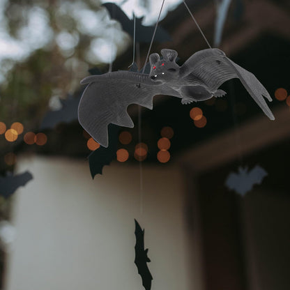 LUOEM 3 PCS Halloween Simulation Hanging Bats Realistic Looking Spooky Rubber Hanging Bats Props for Halloween Decoration (24 x 9cm)