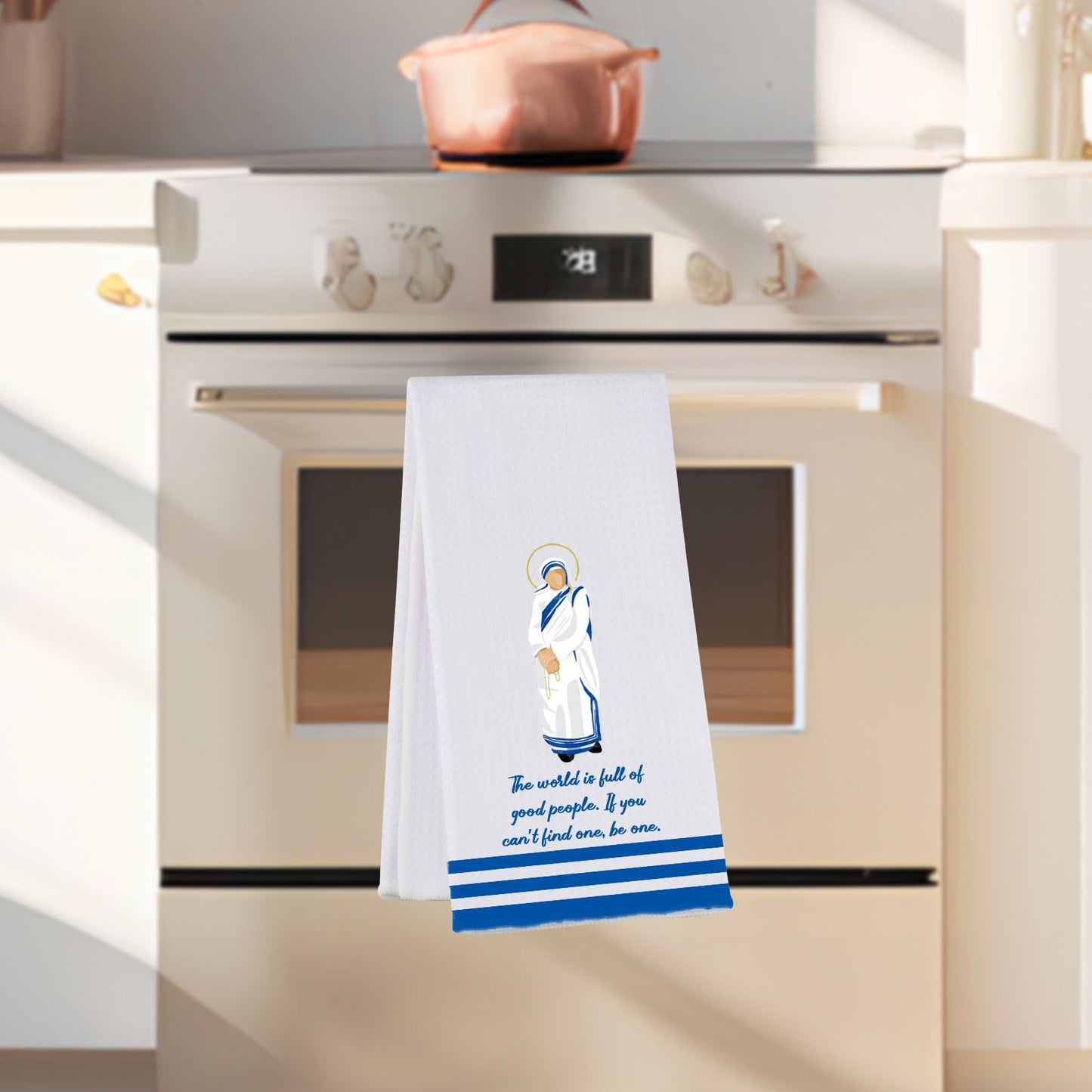 G2TUP Mother Teresa Kitchen Towels Mother Teresa Dish Towels Mother Teresa Tea Towels Saint Mother Teresa Gifts (The World is)