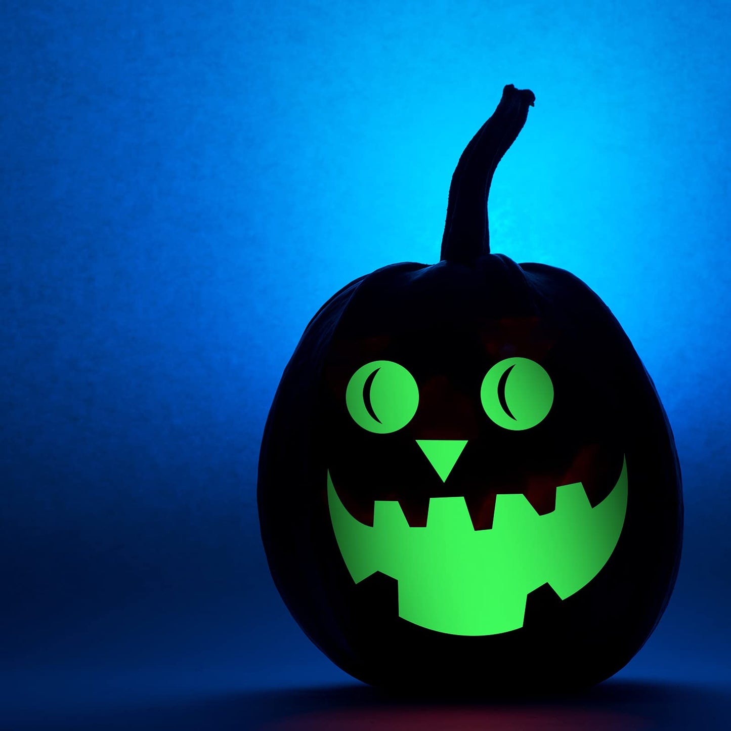 16 Pieces Halloween Luminous Pumpkin Sticker Fluorescent Green Decals Sticker Glow in The Dark Window Wall Door Stickers Decorating Craft Kits for Halloween Party Decorations Supplies