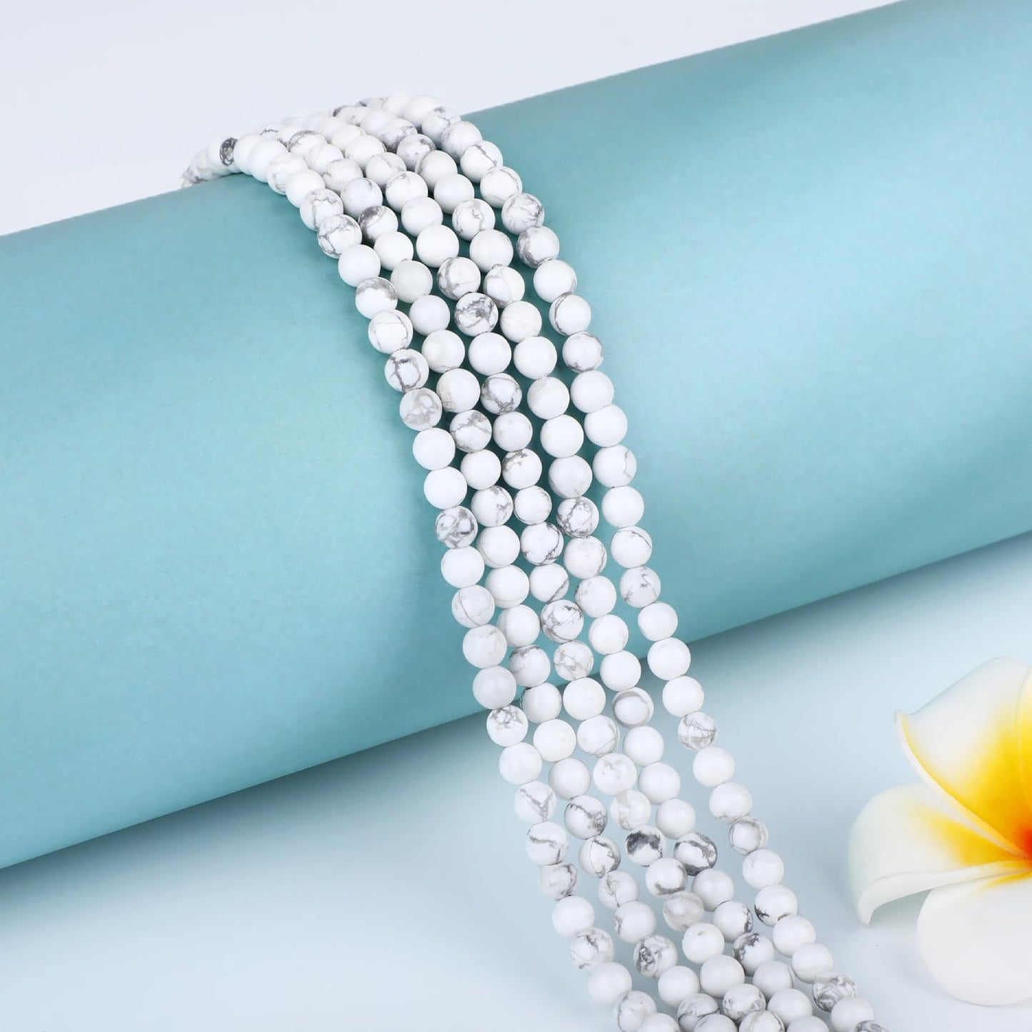 CMBYN Natural Stone Beads Round Genuine Real Stone Beading Strand Loose Gemstones DIY Smooth Bead for Bracelet Necklace Earrings Jewelry Making (Howlite, 4mm 90 Pieces)