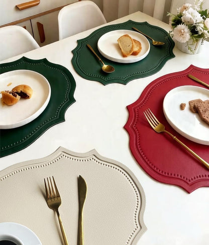Double-Texture Faux Leather Oval Placemats Set of 6 Washable Heat Insulation Mats Watertight and Non-Slip for Home Kitchen 、Coffee Shops、Restaurants(Brown)