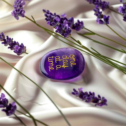 SOLACIEL Nature Amethyst Healing Crystal One Day at A Time, Inspirational Thinking of You Gifts for Women Men