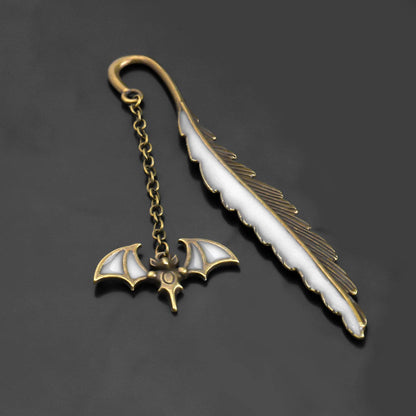 Gzrlyf Bat Bookmark Luminous Bookmarks Bat Gifts for Book Lover Bookworm Gifts Bat Lover Gifts (Luminous Bookmark 2)