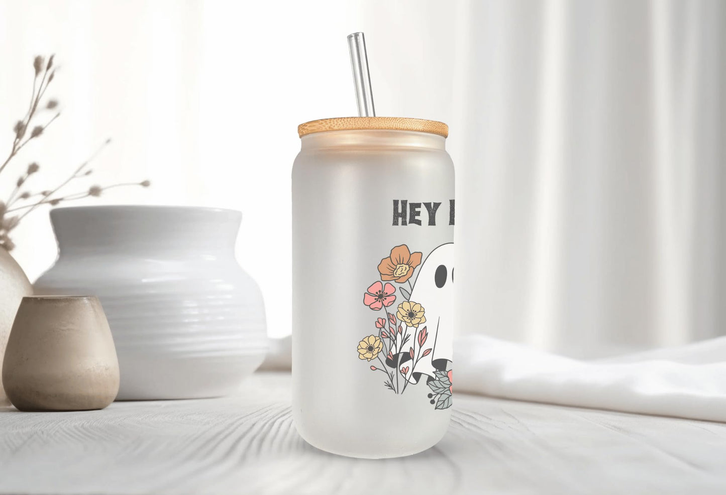 Floral Ghost “Hey Boo!” – 16 Oz Frosted Glass Can | Cute Halloween Iced Coffee Cup | Spooky Season Aesthetic Tumbler | Fall Gift for Her | Reusable Glass Cup with Straw