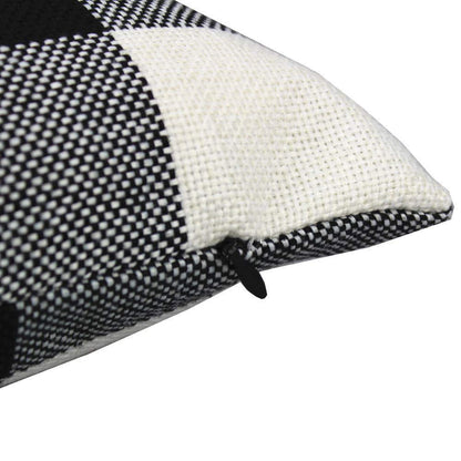 VAKADO Outdoor Farmhouse Buffalo Plaids Throw Pillow Covers 18x18 Set of 2 Black White Decorative Classroom Front Porch Classic Decor Retro Boho Cushion Cases Fall Home Rustic Check for Couch Patio