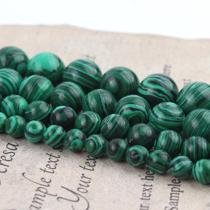 Yochus 45pcs Glossy Malachite Beads，8mm Healing Power Natural Stone Round Loose Gemstone Beads for Jewelry Making Earring Necklace DIY Crafts