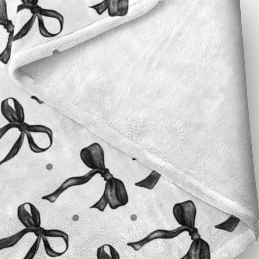 Reateforin Black and White Bows Throw Blankets Black Bow Preppy Blanket Coquette Flannel Soft Cute Bow Aesthetic Classroom Room Decor for Sofa Couch Travel Bed Christmas Halloween Decoration 30"x40"