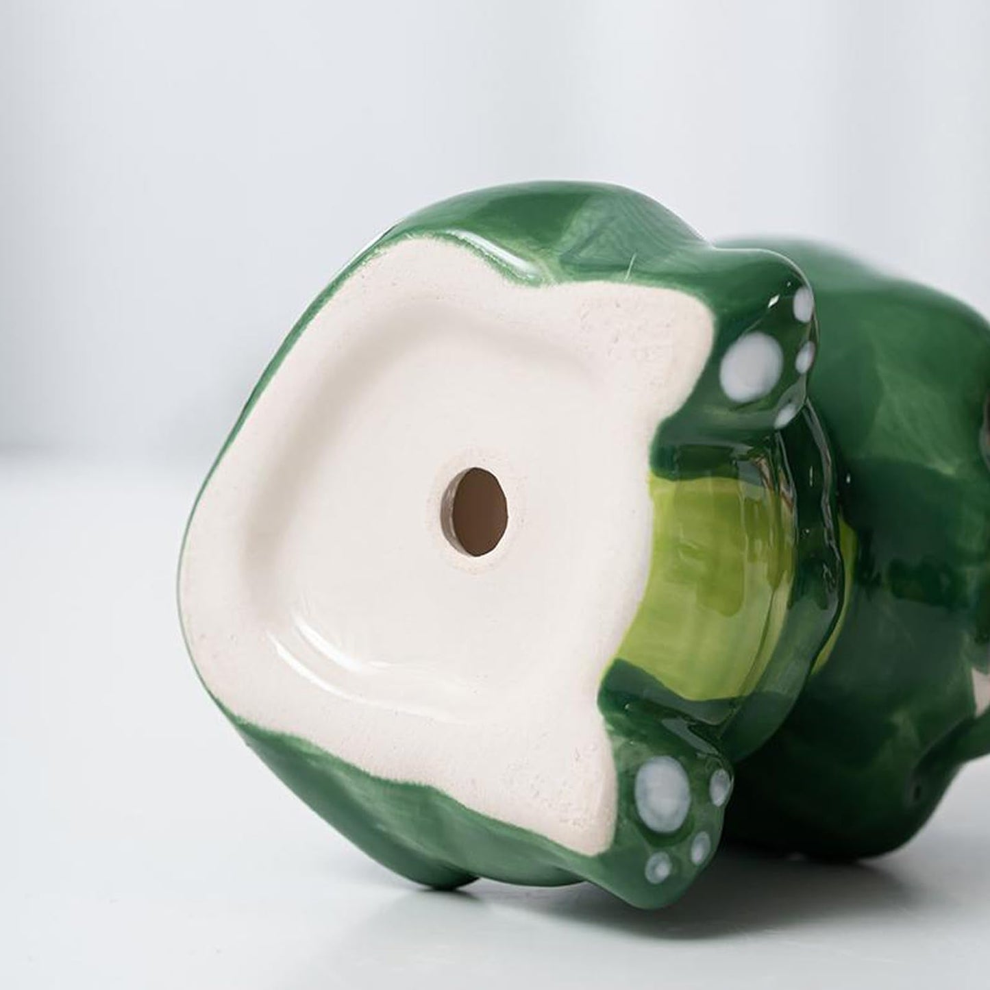 DIYOMR Cute Animals Planter, Mini Ceramic Cartoon Animal Shaped Succulent Flower Pot Indoor Air Plants Holder, Smooth Shiny Decorative Flower Cactus Planter - Plants Not Included (Milk Cow)