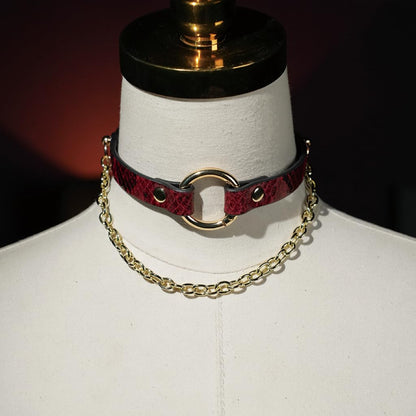 Yurielys Red Snakeskin Leather Choker Necklace with Gold Chain – Gothic Punk Adjustable Women’s Collar