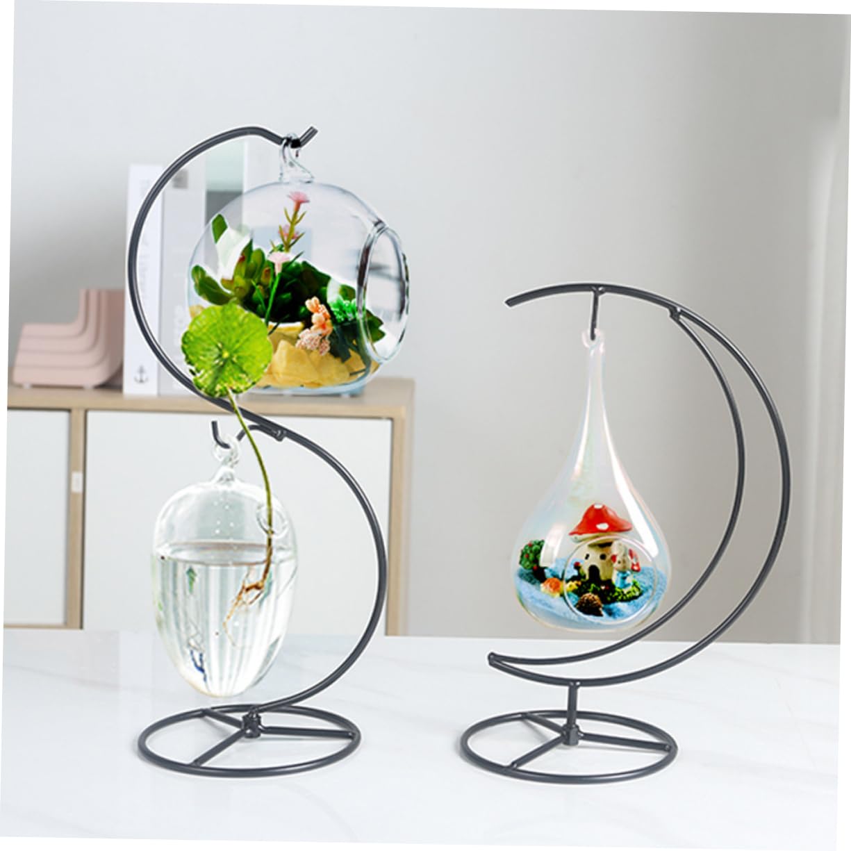 Cabilock Iron Half Moon Ornament Display Stand for Hanging Plants and Glass Terrariums Sturdy Decorative Rack for Home Office Party Compact Modern Design Organizer