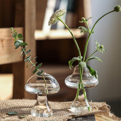 Zerodeko 2pcs Mushroom Shaped Glass Vases for Flowers Small Hydroponic Terrarium Plant Holders Decorative Office and Home Décor Containers