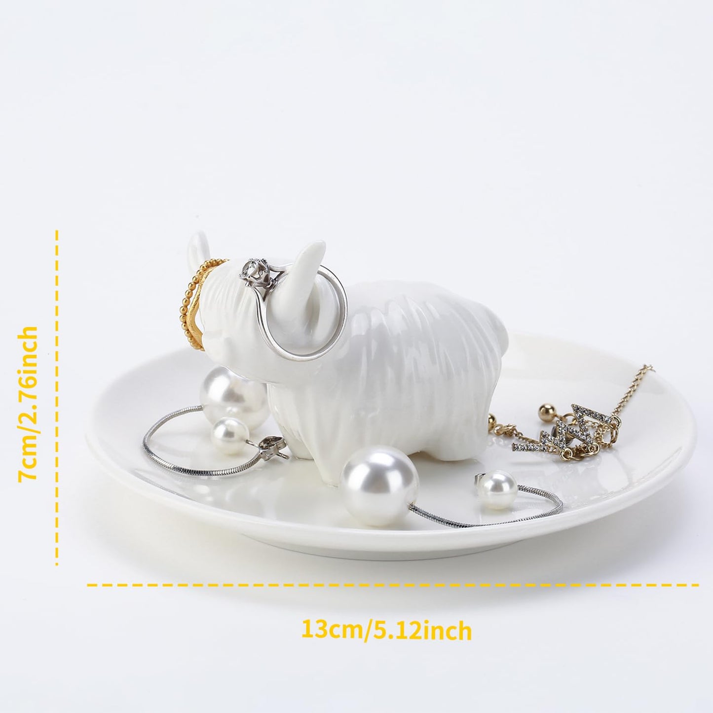Highland Cow Ring Holder Dish Cute Unique Ceramic jewelry Dish Tray Home Decor Gift for Women Girls Birthday Wedding Graduation Valentines, Jewelry Plate Organizer for Earrings Bracelets Necklace