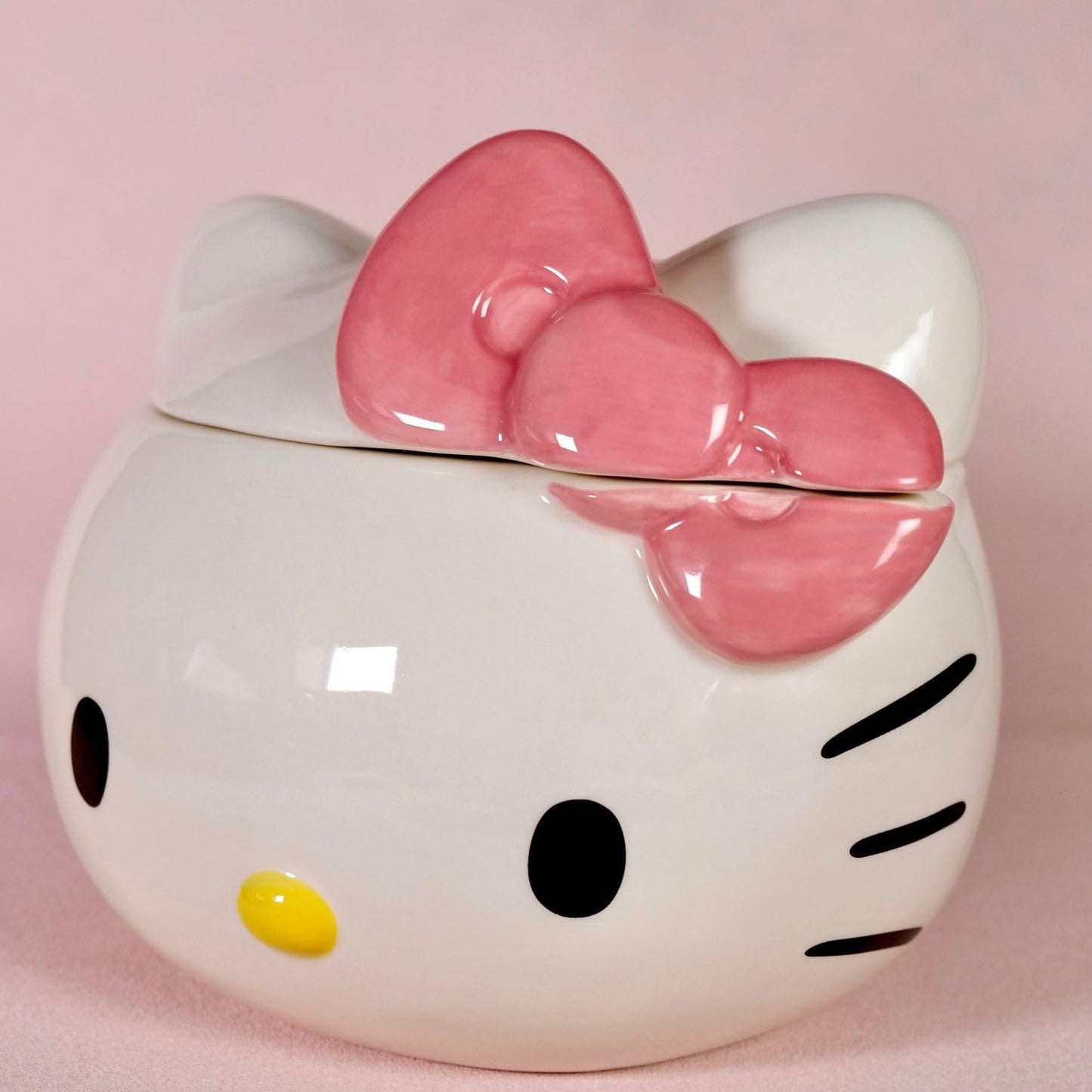 Hello Kitty Figural Head Cookie Jar, 8"L x 7"W x 6.75"H created by Blue Sky Clayworks