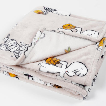 Franco Collectibles Casper The Friendly Ghost Halloween Throw Blanket, Super Soft Cozy Plush Bedding, 50" x 70", (Officially Licensed Product)