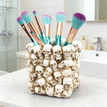 RURAUOGR Skull Pen Pencil Holder Makeup Brush Holder Toothbrush Holder Flower Pot Key Storage Resin Skeleton Home Office Halloween Decor (Beige)